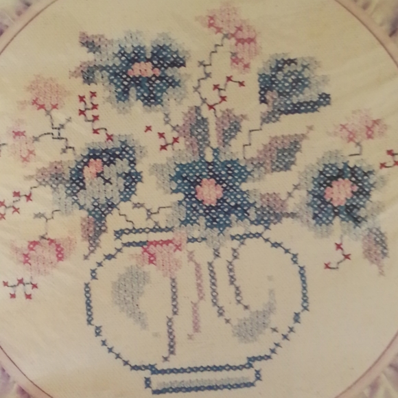 Vintage Cross Stitch 7" Stamped Blue Floral - Picture 5 of 6